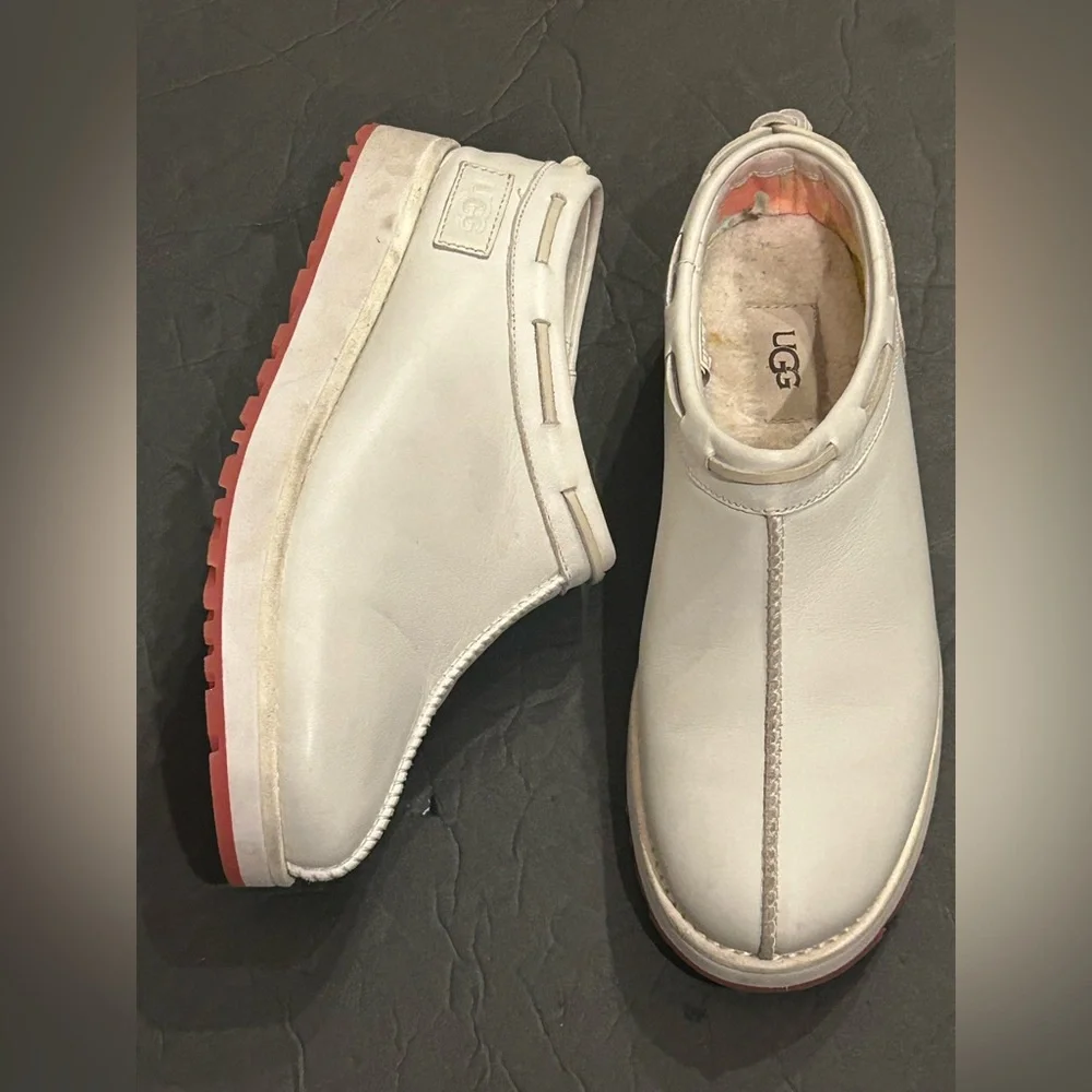 UGG Tasman leather with wool lining slip ons white unisex size 7 men 8 women - Picture 6 of 7